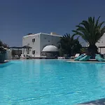 Villa Mykonian Iros & *