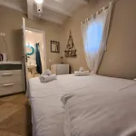 Mykonian Iros & Βίλα Καλό Λιβάδι