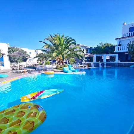 Mykonian Iros & Kalo Livadi