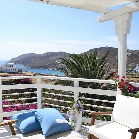 Mykonian Iros & Villa