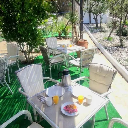 Mykonian Iros & Vila