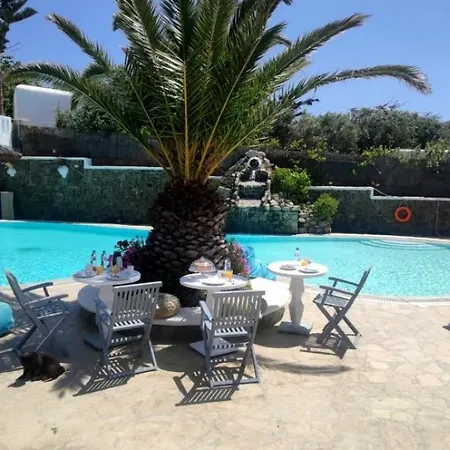 Mykonian Iros & Vila