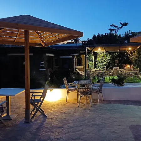 Vila Mykonian Iros &