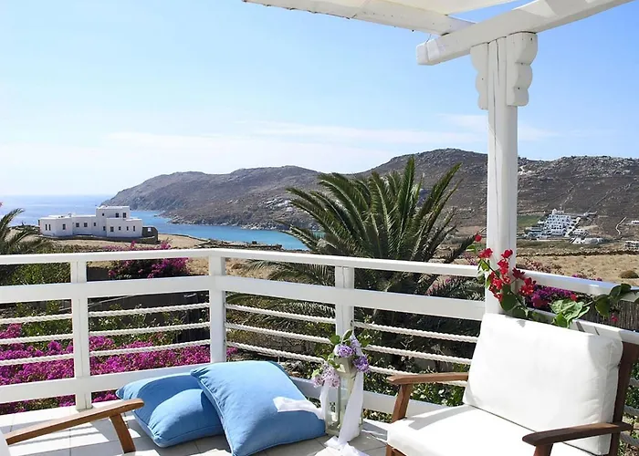 Mykonian Iros & Вилла