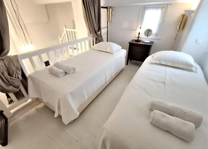 Mykonian Iros & Villa Kalo Livadi