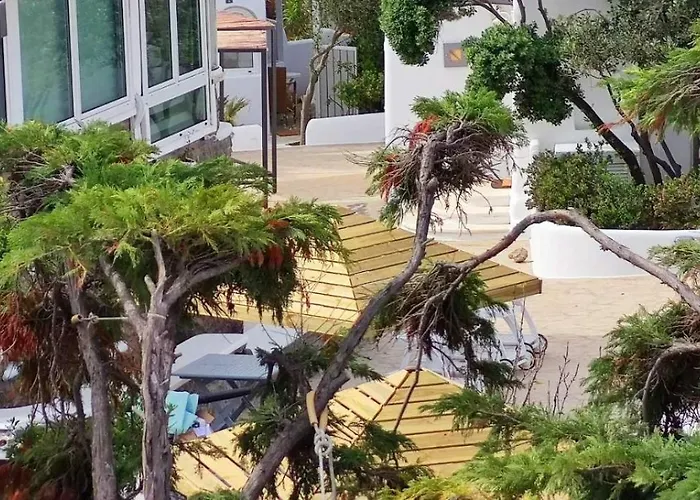 Villa Mykonian Iros & *