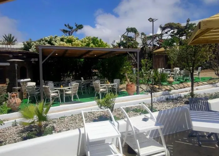 Villa Mykonian Iros & *