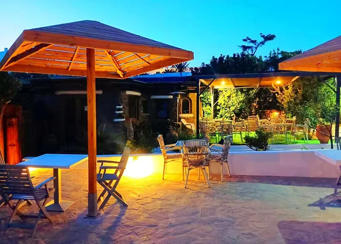 Mykonian Iros & Вилла