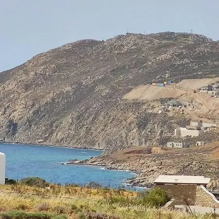 Mykonian Iros & * Kalo Livadi
