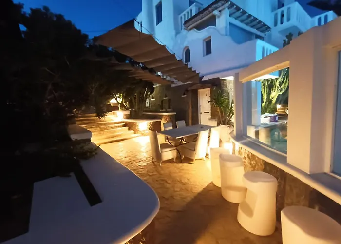 Mykonian Iros & Kalo Livadi